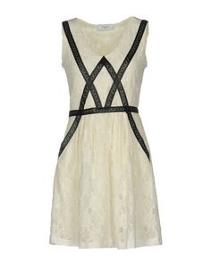 Короткое платье Axara Paris