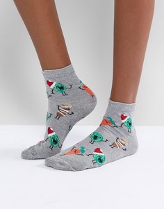 Блестящие носки с новогодним принтом овощей и елочных шаров ASOS - Серебряный