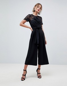 Комбинезон с кружевной отделкой и структурированным узлом ASOS - Черный