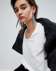 Серьги с цепочками и гравировкой ASOS - Серебряный