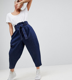 Джинсы цвета индиго с поясом-оборкой ASOS WHITE PETITE - Синий