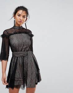 Кружевное платье мини с поясом-завязкой Keepsake - Черный
