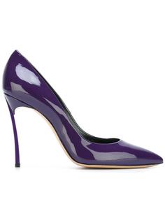 туфли с заостренным носком Casadei