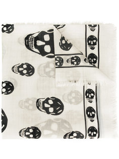 платок Skull Alexander McQueen