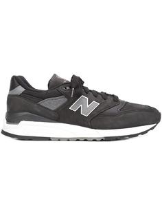 кроссовки на шнуровке New Balance