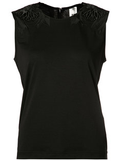 топ с вышивкой на плечах Comme Des Garçons Noir Kei Ninomiya