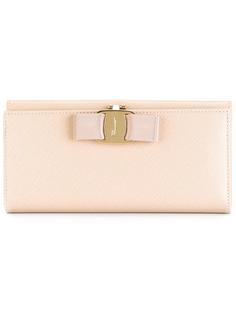 кошелек с откидным клапаном и бантом Vara Salvatore Ferragamo