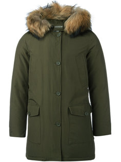 парка с меховой отделкой Woolrich