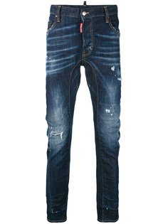 джинсы с протертыми деталями Dsquared2