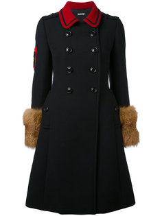 двубортное пальто с лисьим мехом и контрастными деталями Miu Miu
