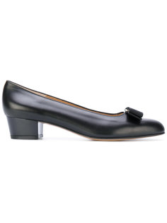 туфли с бантом Vara Salvatore Ferragamo