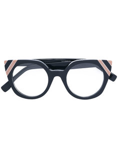 очки в оправе формы кошачий глаз Fendi Eyewear