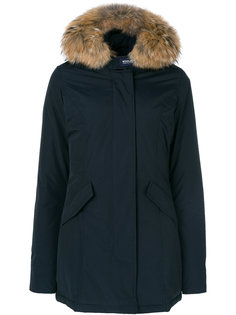 дутая парка Woolrich