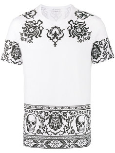футболка с узором и черепами Alexander McQueen