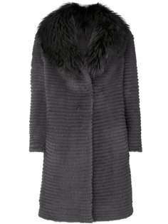 пальто с отделкой мехом Liska