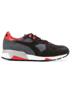 кроссовки с панельным дизайном Diadora