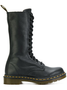 ботинки на шнуровке Dr. Martens