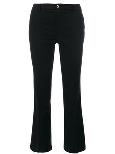 слегка расклешенные брюки Pt01