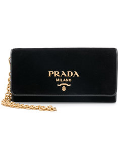клатч с логотипом Prada
