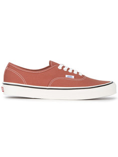 кеды на шнуровке Vans