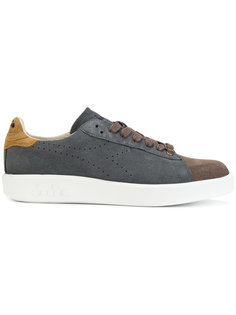 кроссовки с логотипом Diadora