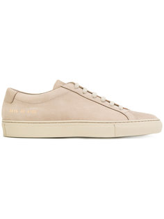 кроссовки на шнуровке Common Projects