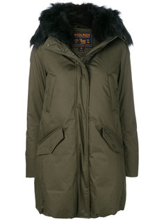 парка-пуховик Cocoon с мехом ягненка Woolrich