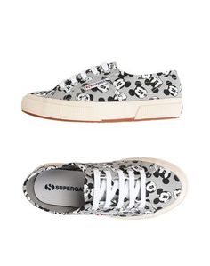 Низкие кеды и кроссовки Superga