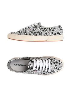 Низкие кеды и кроссовки Superga