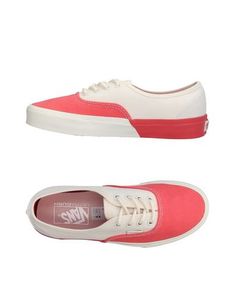 Низкие кеды и кроссовки Vans