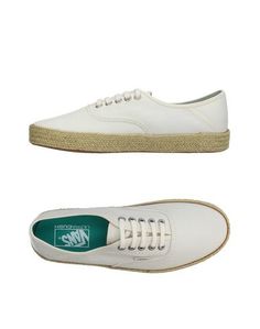 Низкие кеды и кроссовки Vans