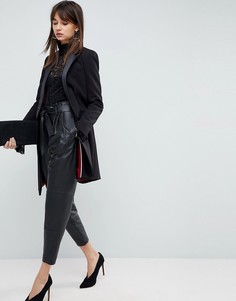 Суженные книзу кожаные брюки ASOS - Черный