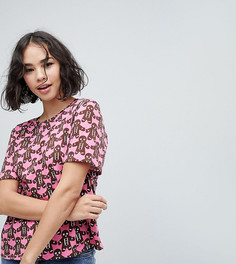 Футболка со сплошным принтом имбирных человечков Monki Christmas - Белый