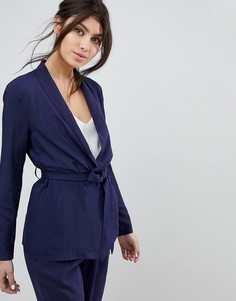 Блейзер с поясом PrettyLittleThing - Темно-синий