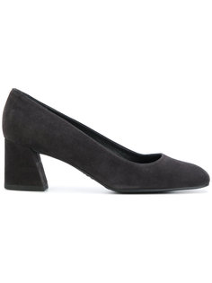 туфли-лодочки на устойчивом каблуке Stuart Weitzman