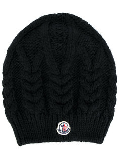 шапка вязки косичкой Moncler