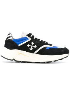 кроссовки со стрелками Off-White
