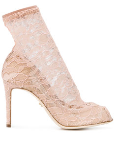pumps with lace socks Dolce &amp; Gabbana