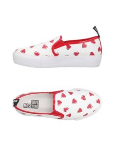 Низкие кеды и кроссовки Love Moschino