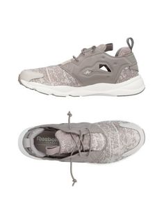 Низкие кеды и кроссовки Reebok