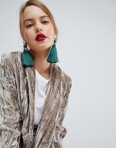 Крупные серьги-подвески с искусственным жемчугом и кисточками ASOS - Зеленый