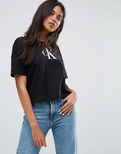 Укороченная футболка с логотипом Calvin Klein Jeans - Черный