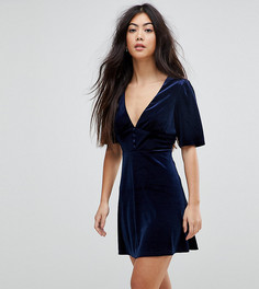 Короткое приталенное бархатное платье с пышными рукавами Fashion Union Petite - Темно-синий