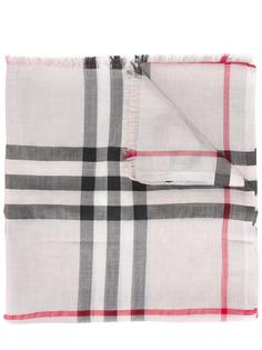 шарф в клетку Burberry
