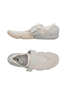 Низкие кеды и кроссовки Nike