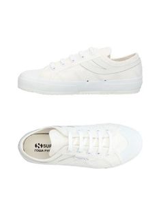 Низкие кеды и кроссовки Superga