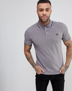 Серое узкое поло с контрастной окантовкой Fred Perry - Серый