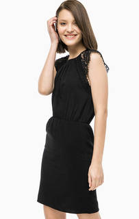 Черное платье с кружевными вставками Vero Moda