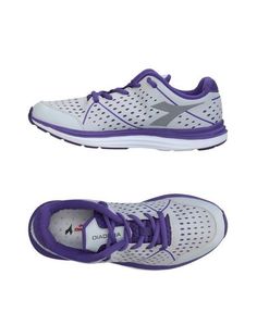 Низкие кеды и кроссовки Diadora