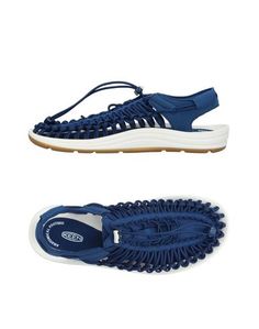 Низкие кеды и кроссовки Keen